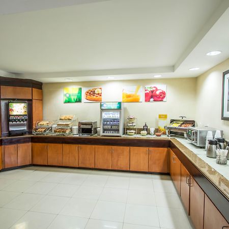 Quality Inn Miami Airport - Doral Екстер'єр фото